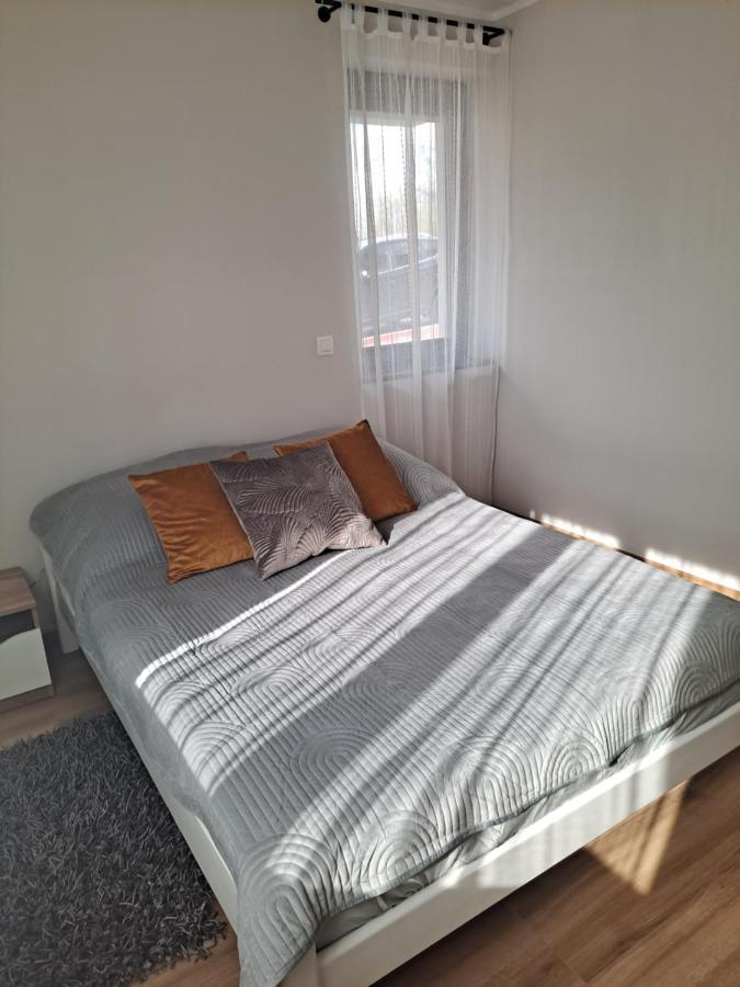 Apartament Sarna Jelenia Góra Exterior foto